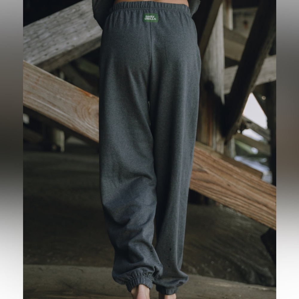 DAILY DR!LLS fleece joggers